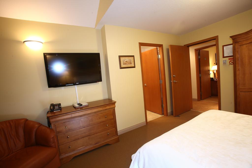 Whistler Alpine Chalet Retreat & Wellness Villa ห้อง รูปภาพ